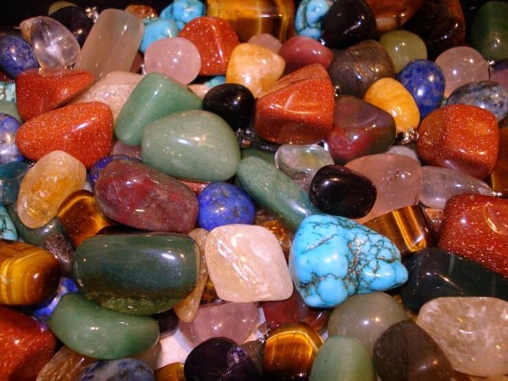 Colored gems as auspicious amulet